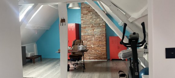 4 bedrooms Villa in Dreux, France No. 83130 20