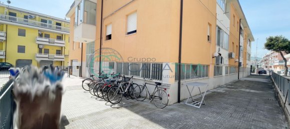 3غرفة شقة في Martinsicuro, Italy رقم 34994 22