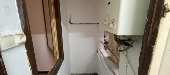 3 Schlafzimmer Wohnung in L'Hospitalet de Llobregat, Spain, Nr. 136688 8