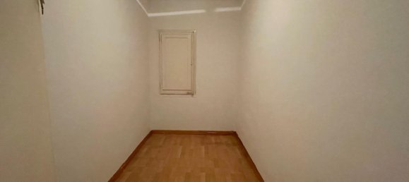 3 Schlafzimmer Wohnung in L'Hospitalet de Llobregat, Spain, Nr. 136688 23