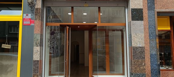  عقار تجاري في Gijon, Spain 47متر مربع رقم 150653 15