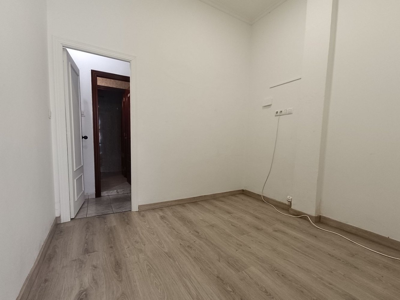 Propriété commerciale à Gijon, Spain 47m² No. 150653