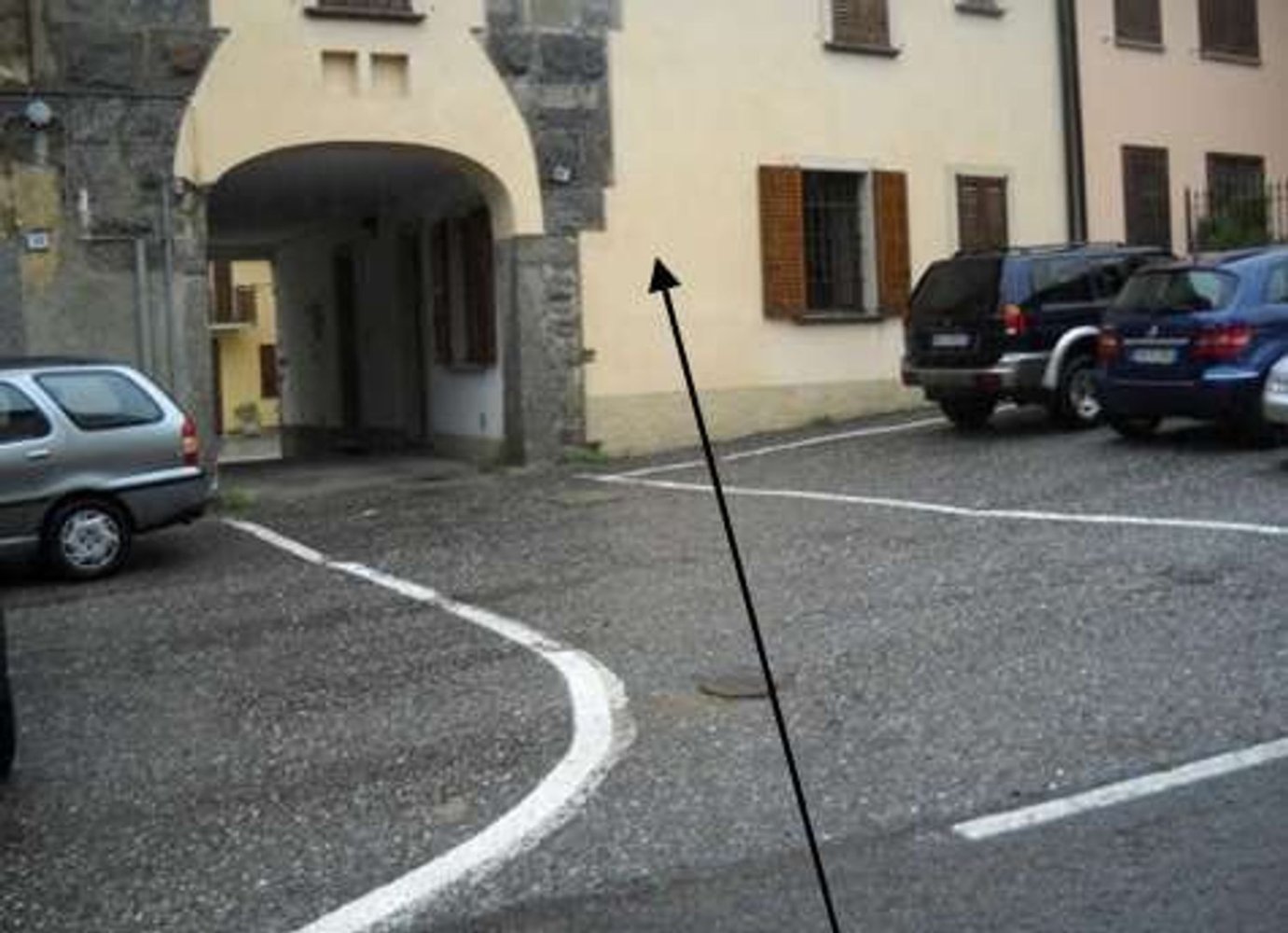 4 rooms Apartment in Besana in Brianza, Italy No. 5282