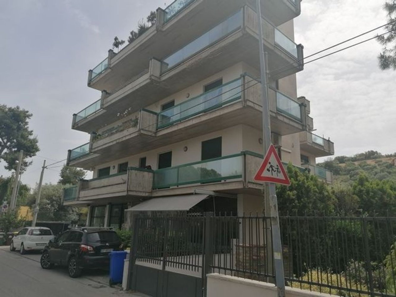 Gewerbliche Immobilie in Roseto degli Abruzzi, Italy 41m², Nr. 321038