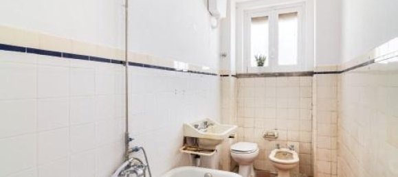 4 bedrooms Apartment in Lisbon, Portugal No. 206465 8