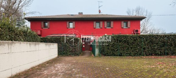 4 rooms Apartment in San Lazzaro di Savena, Italy No. 30108 31