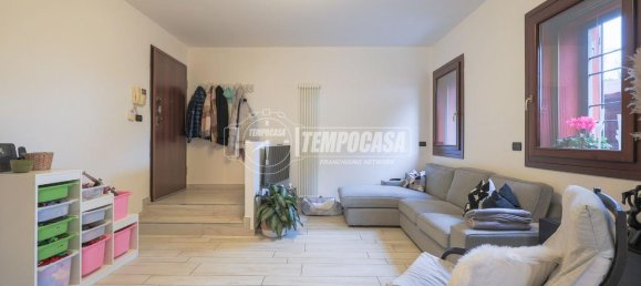 4 rooms Apartment in San Lazzaro di Savena, Italy No. 30108 7
