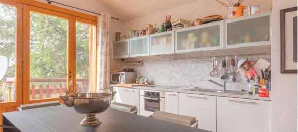 2 bedrooms Apartment in Gressan, Italy No. 225095 3