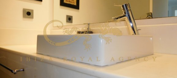 3 bedrooms Apartment in Ibiza town, Spain No. 933 15