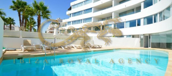 3 bedrooms Apartment in Ibiza town, Spain No. 933 30