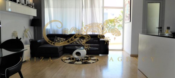 3 bedrooms Apartment in Ibiza town, Spain No. 933 3