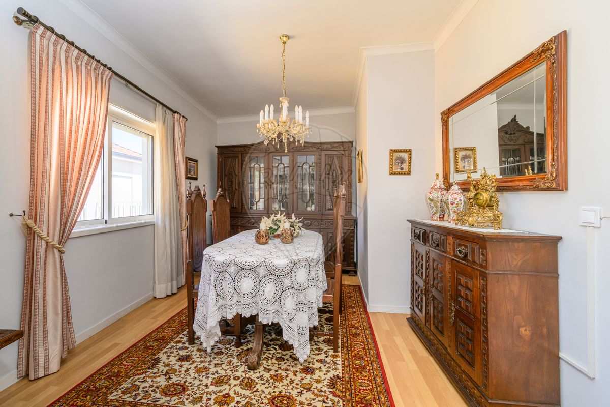 6 bedrooms House in Rio Tinto, Portugal No. 21061