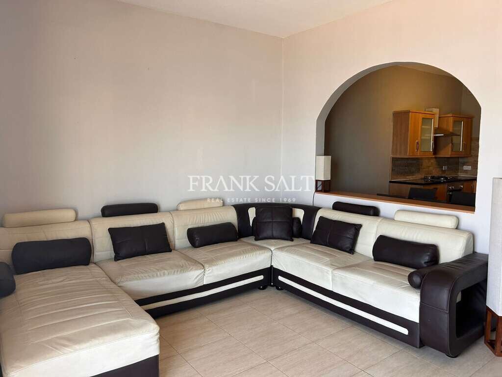 Apartamento de 3 dormitorios en Birzebbuga, Malta No. 8220