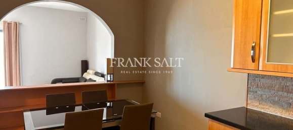 Apartamento de 3 dormitorios en Birzebbuga, Malta No. 8220 4