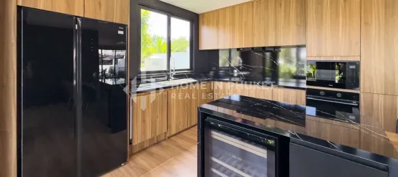 Дом с 3 спальнями в Пхукет, Южный Таиланд, Таиланд № 81765 11