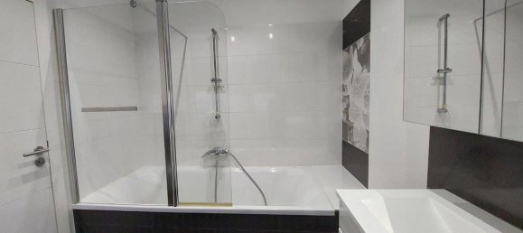 7 rooms House in Enzesfeld-Lindabrunn, Austria No. 73125 4