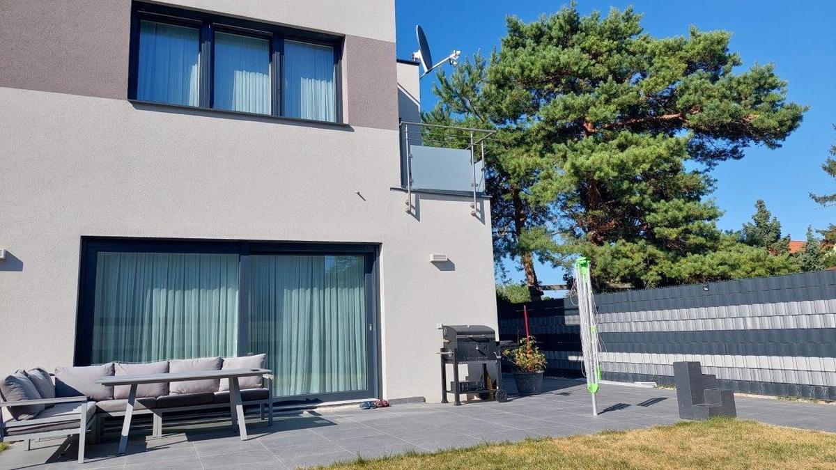 7 rooms House in Enzesfeld-Lindabrunn, Austria No. 73125