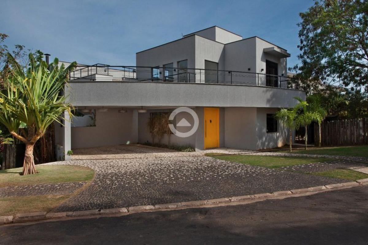 Дом с 4 спальнями в Сан-Паулу, Бразилия № 480385