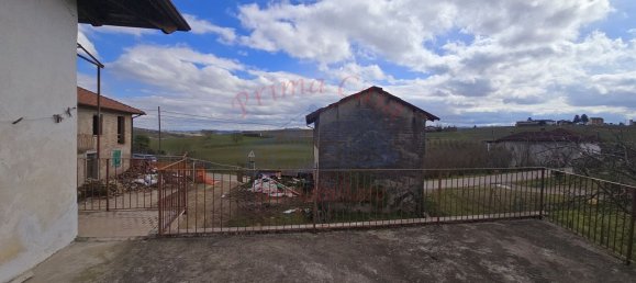 16 rooms House in Castagnole delle Lanze, Italy No. 154394 33