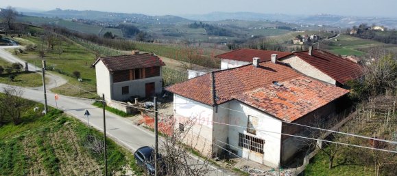16 rooms House in Castagnole delle Lanze, Italy No. 154394 15