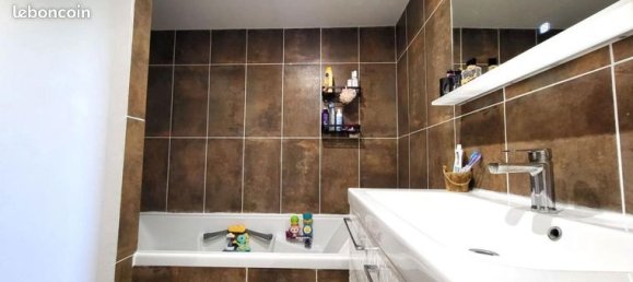 Таунхаус с 3 спальнями в Поллестр, Франция № 313031 13