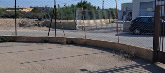 Склад 633м² в Аликанте, Испания № 136735 6