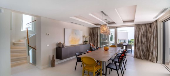 Villa de 5 dormitorios en Marbella, Spain No. 10102 4