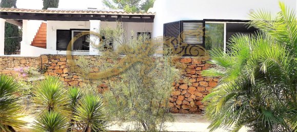 3 bedrooms Villa in Sant Agusti des Vedra, Spain No. 864 5