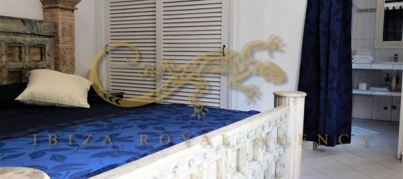 3 bedrooms Villa in Sant Agusti des Vedra, Spain No. 864 19