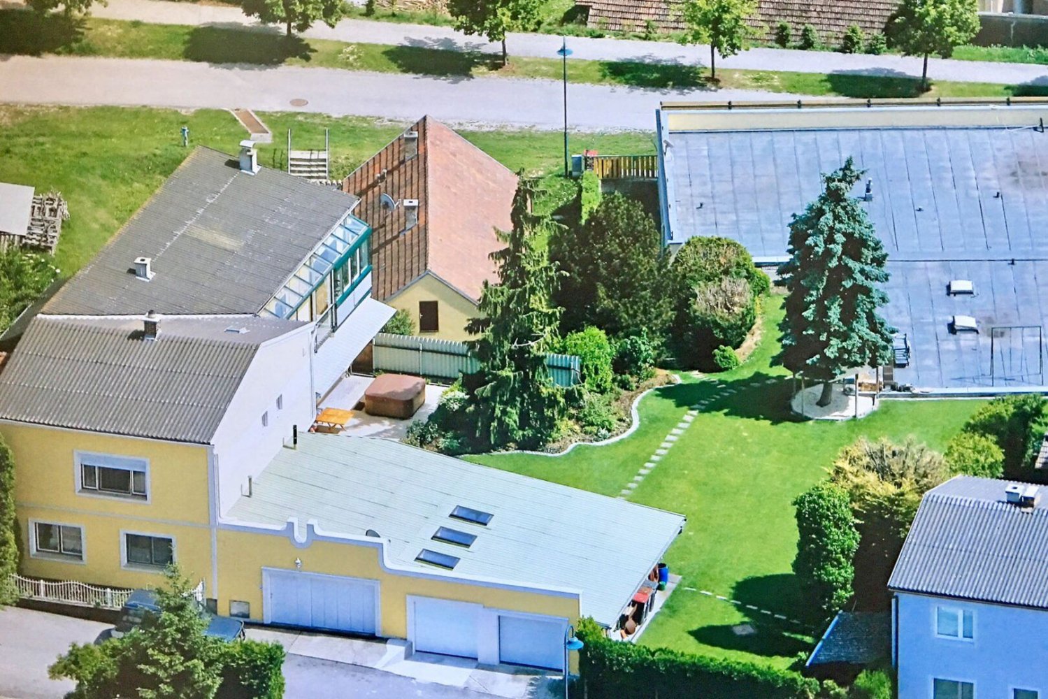 6 rooms Warehouse in Grossweikersdorf, Austria No. 43482
