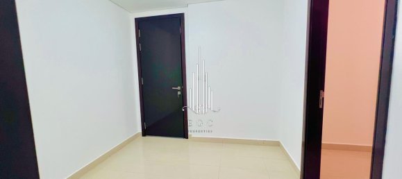 3 bedrooms Apartment in Al Reem Island, UAE No. 23063 10