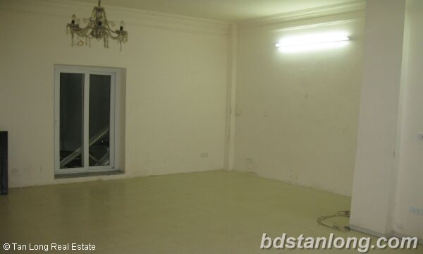 3 bedrooms House in Ba Dinh, Vietnam No. 6479