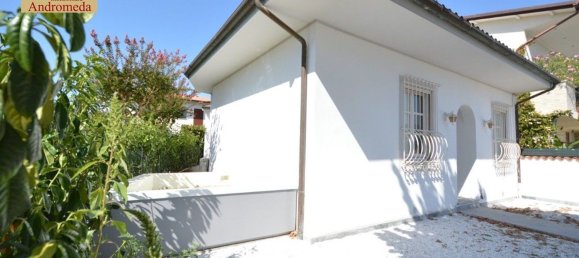 5 rooms House in Forte dei Marmi, Italy No. 37148 25