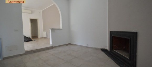 5 rooms House in Forte dei Marmi, Italy No. 37148 27