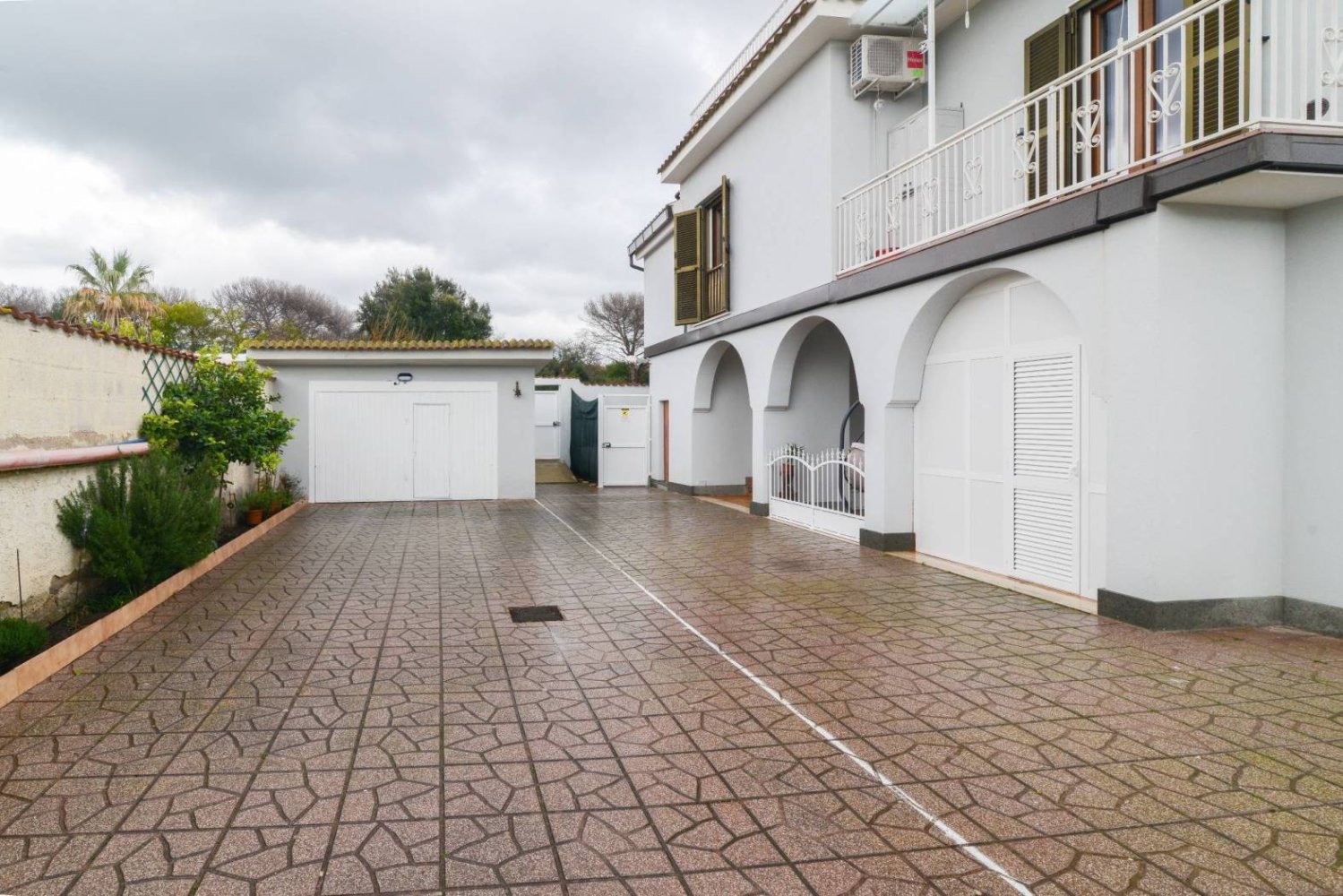 3 chambres Appartement à Rome, Italy No. 16023