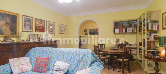 3 chambres Appartement à Rome, Italy No. 16023 10