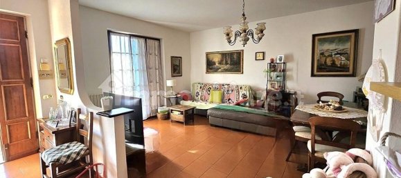 4 bedrooms Apartment in Massa, Italy No. 116491 4
