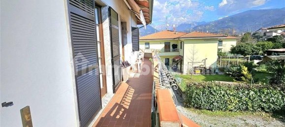 4 bedrooms Apartment in Massa, Italy No. 116491 24