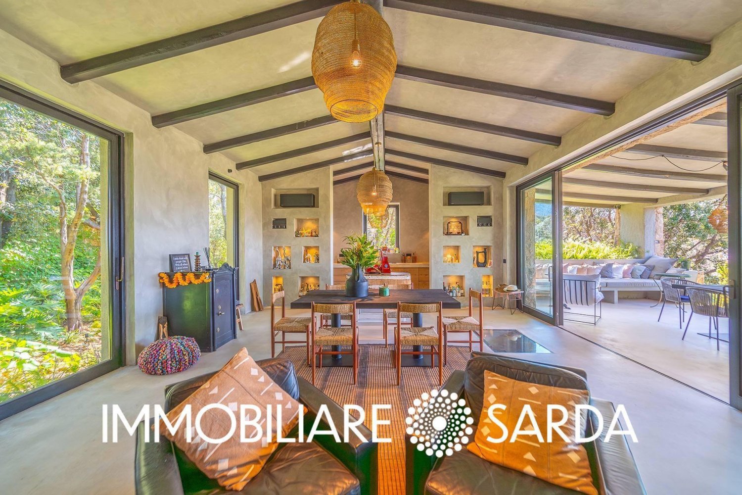 4 bedrooms Villa in Olbia, Italy No. 354098