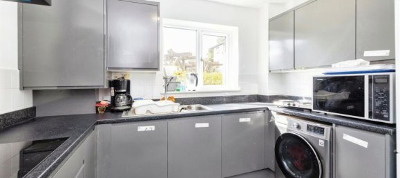 1 bedroom Apartment in Watford, United Kingdom No. 6144 5