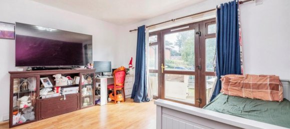 1 bedroom Apartment in Watford, United Kingdom No. 6144 12