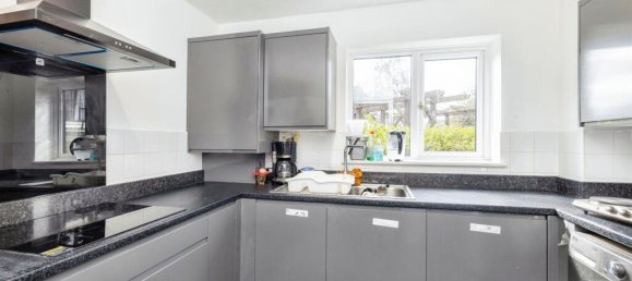 1 bedroom Apartment in Watford, United Kingdom No. 6144 23