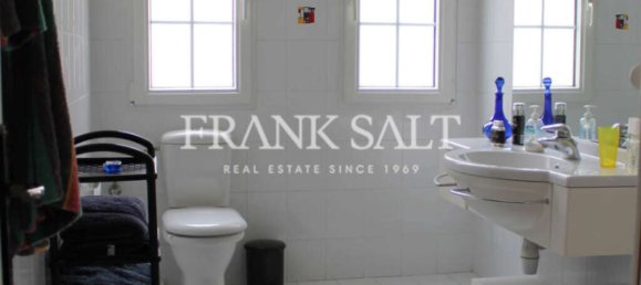 3 Schlafzimmer Haus in Swieqi, Malta, Nr. 6618 9