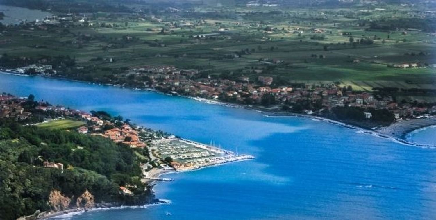 3 rooms Apartment in Ameglia, Italy No. 72319