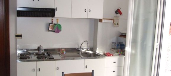 3 rooms Apartment in Ameglia, Italy No. 72319 3