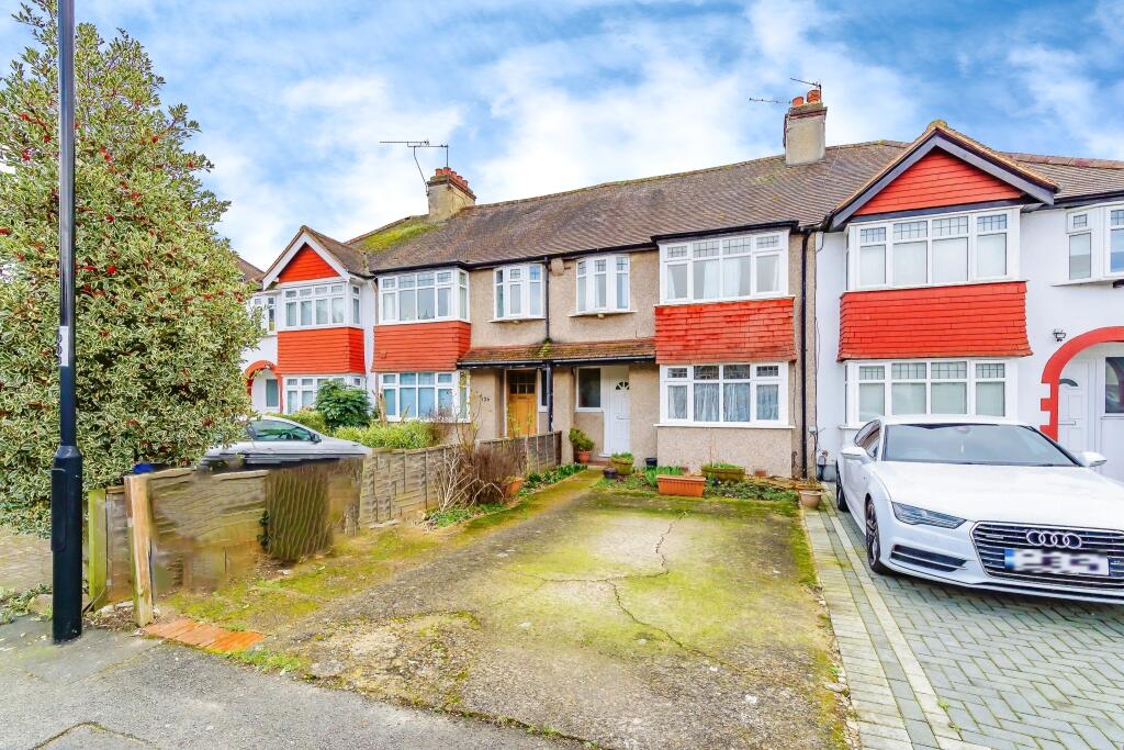 3 bedrooms House in Purley, United Kingdom No. 8067