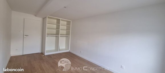 Квартира с 2 спальнями в Мен и Луара, Франция № 279697 2