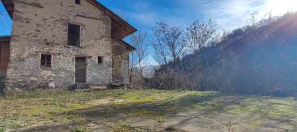 4 rooms House in San Sebastiano Curone, Italy No. 25258 22