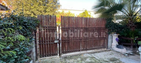 Casa de 2 dormitorios en Terracina, Italy No. 80712 12