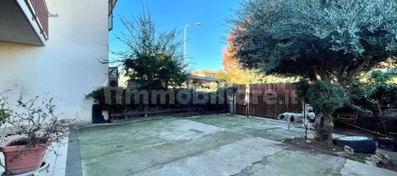 Casa de 2 dormitorios en Terracina, Italy No. 80712 3